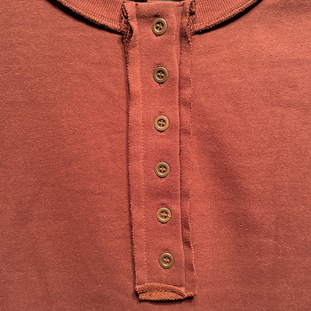 Brown sweatshirt relaxed size medium two tone button ruffle distress detail NEW - Picture 3 of 8